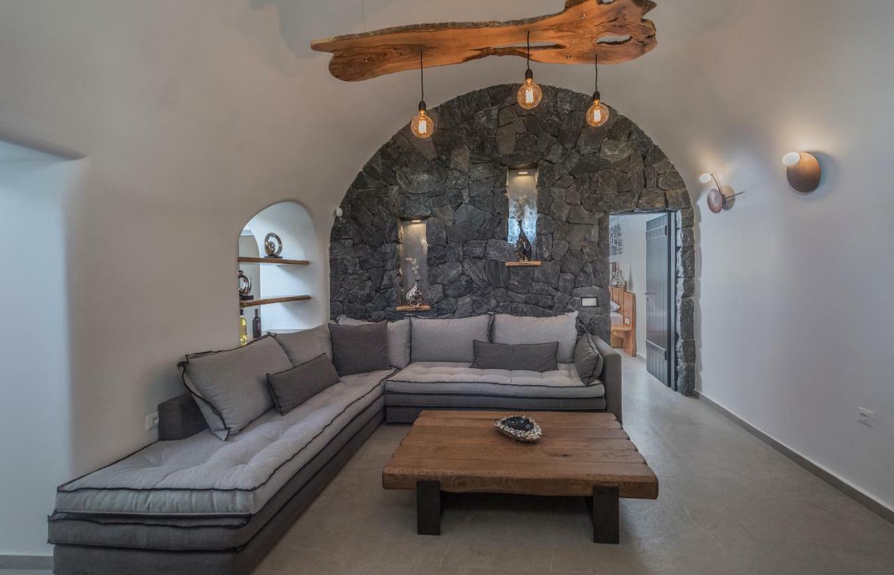 Secret Spot Luxury Villa Fira  Zewnętrze zdjęcie
