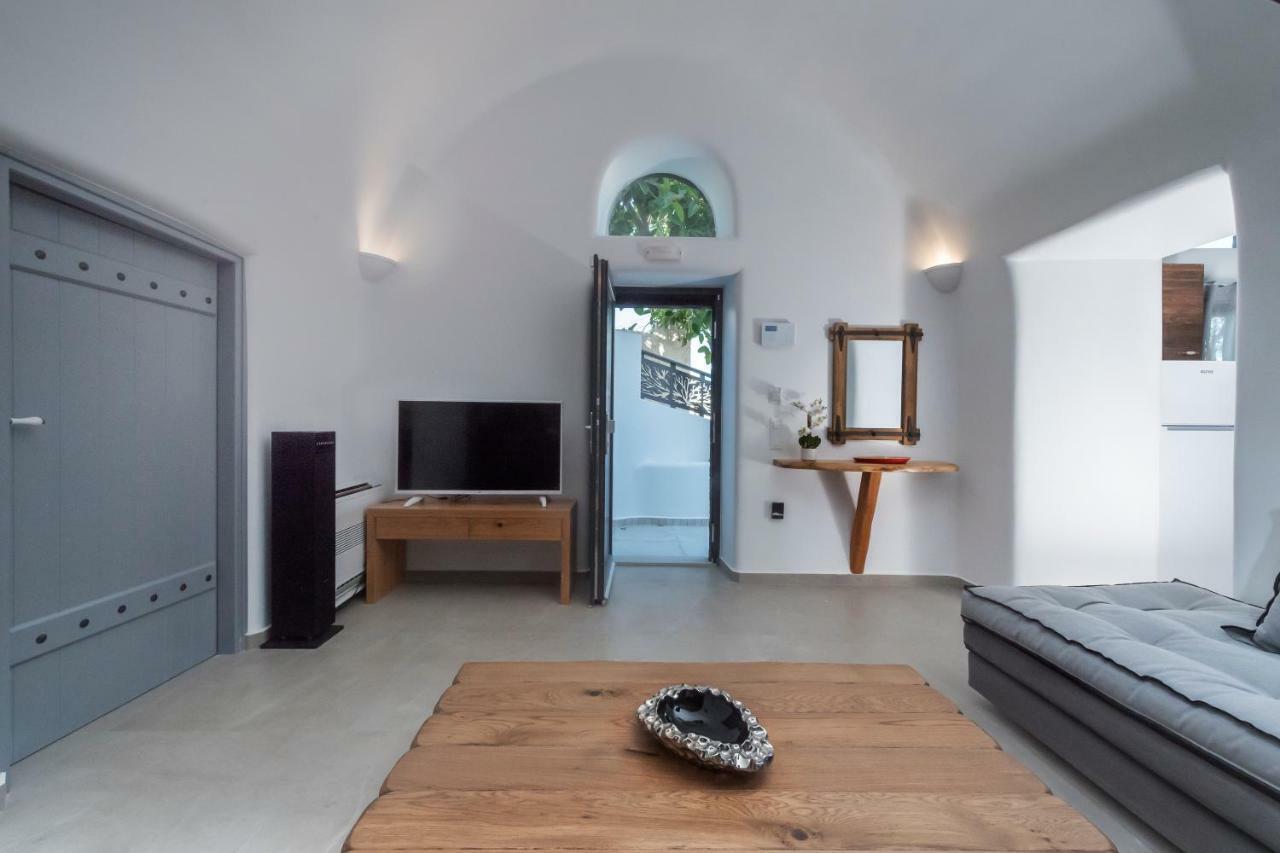 Secret Spot Luxury Villa Fira  Zewnętrze zdjęcie