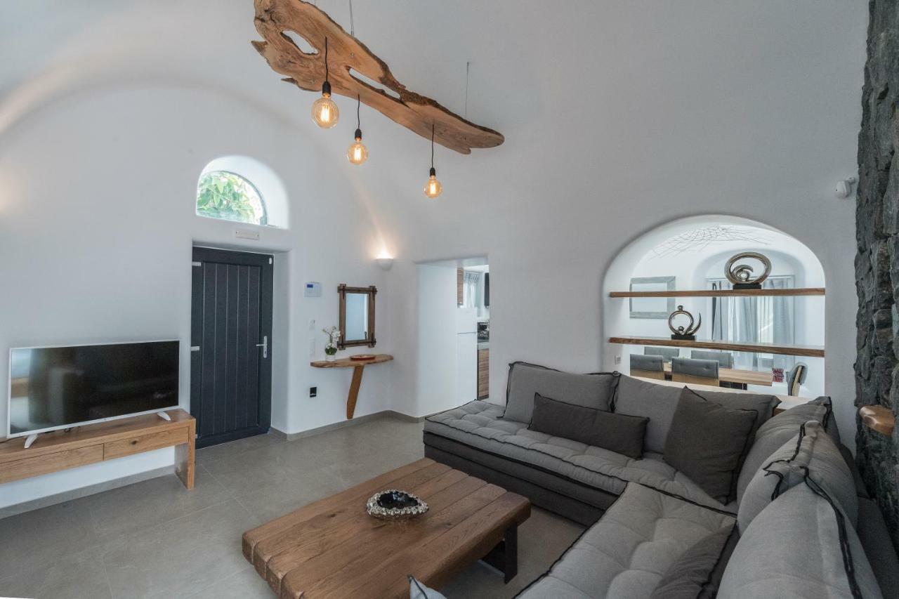 Secret Spot Luxury Villa Fira  Zewnętrze zdjęcie